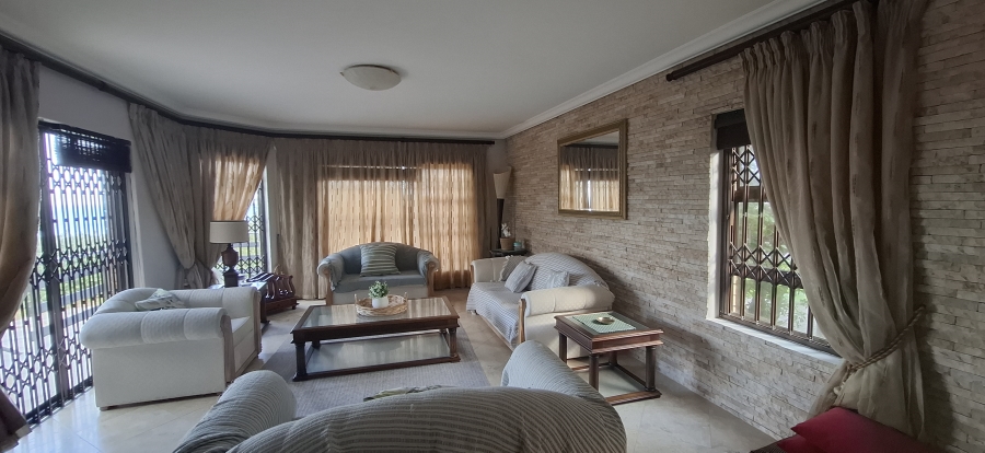 4 Bedroom Property for Sale in Blue Horizon Bay Eastern Cape